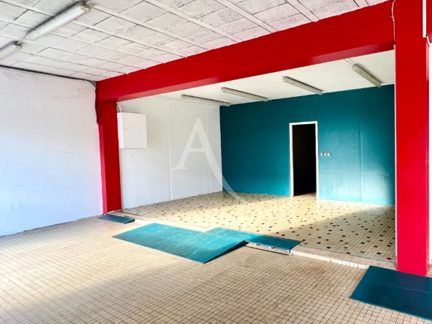 Magasin à vendre - 86m2 - La Tranche-Sur-Mer (85360)