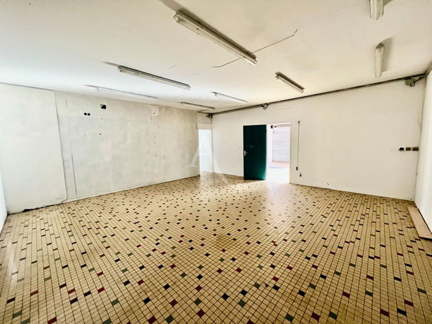 Magasin à vendre - 86m2 - La Tranche-Sur-Mer (85360)
