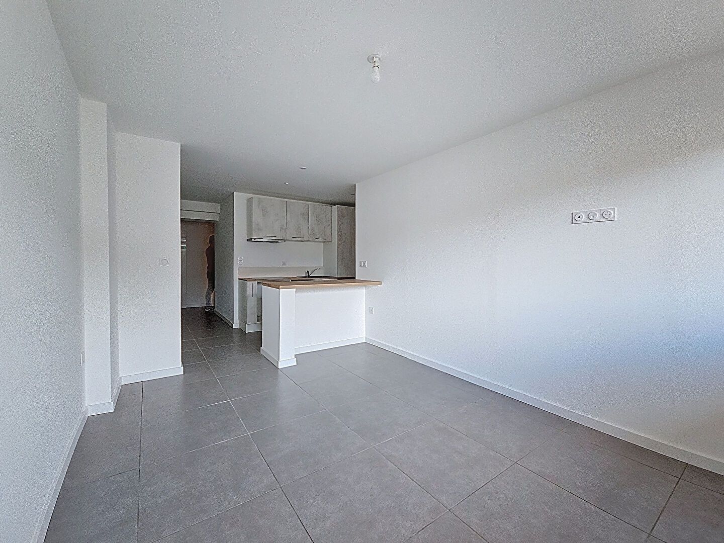Studio 1 pièce 28 m²