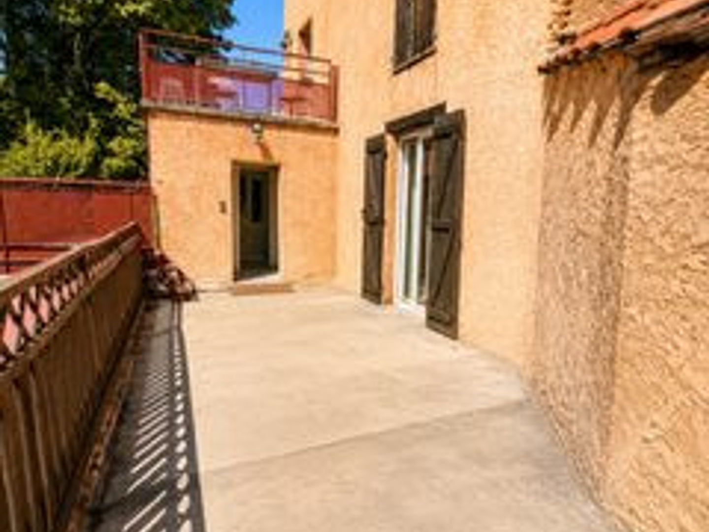 Appartement à vendre - 5 pièces - 108m2 - Rives (38140)