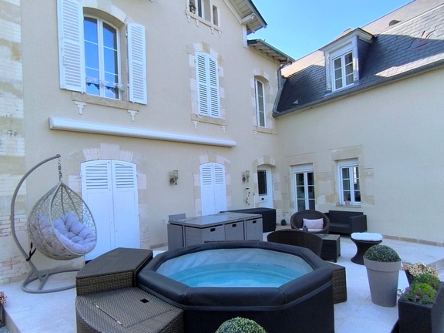 Maison à vendre - 7 pièces - 160m2 - Nevers (58000)