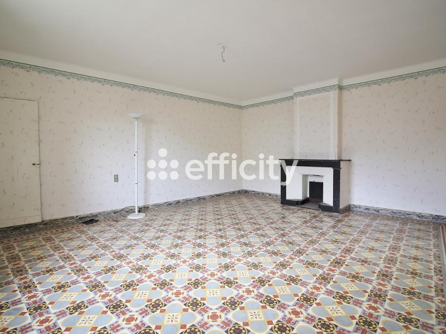 Maison à vendre - 4 pièces - 320m2 - Saint-Étienne-Des... (30200)