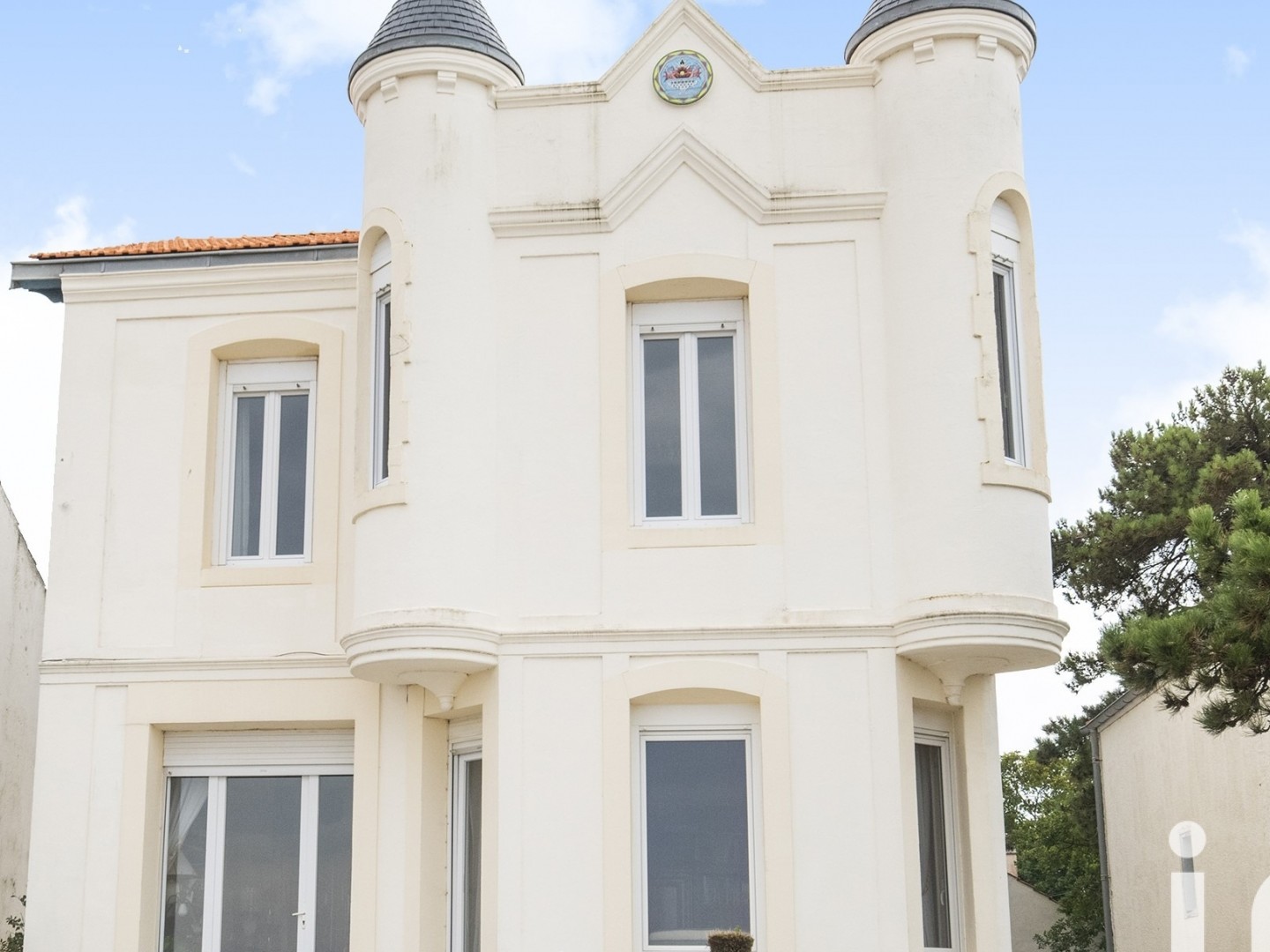 Maison 9 pièces 177 m²