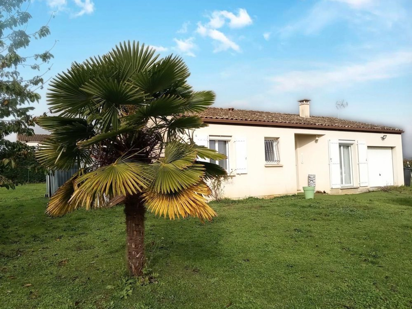Maison à vendre - 3 pièces - 84m2 - Saint-André-De-Lidon (17260)