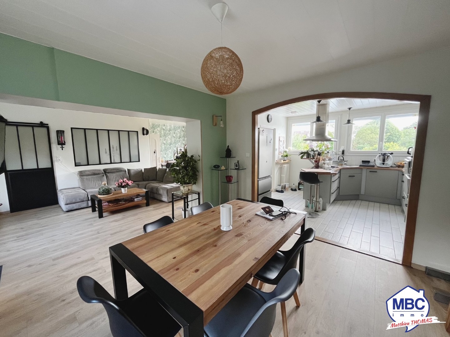 Maison à vendre - 6 pièces - 123m2 - Saint-Aubin-Des-O... (85130)