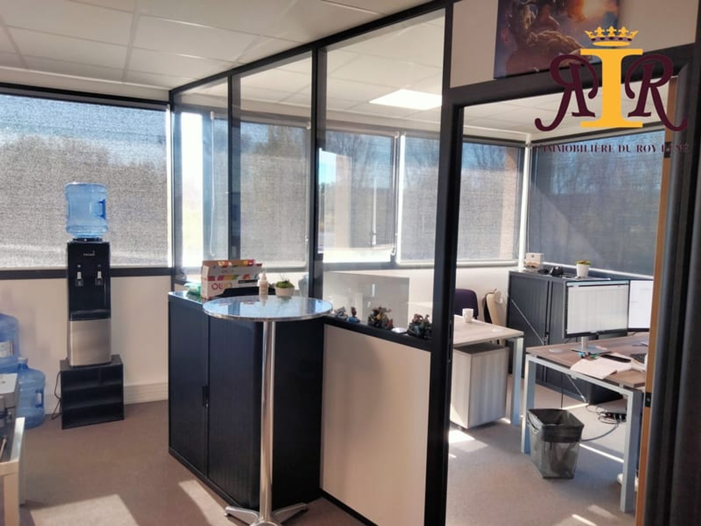 Locaux à vendre - 102m2 - Châteauneuf-Le-Rouge (13790)