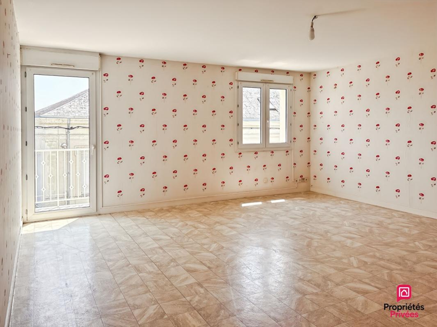 Appartement à vendre - 5 pièces - 94m2 - Sablé-Sur-Sarthe (72300)