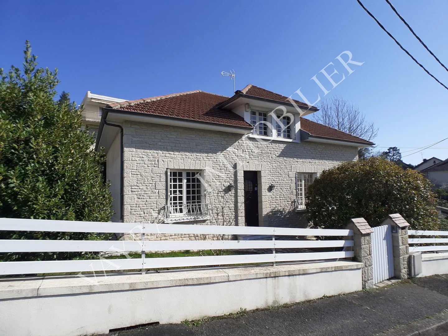 Maison 7 pièces 150 m²