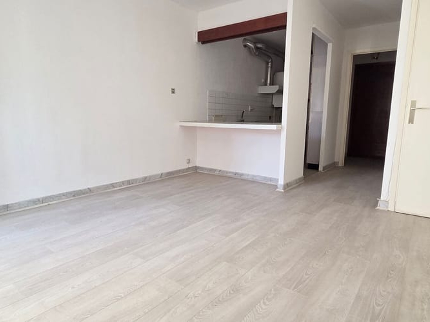 Studio 1 pièce 29 m²