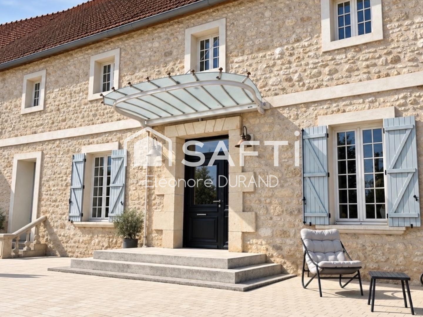 PROPRIÉTÉ EN PIERRE
