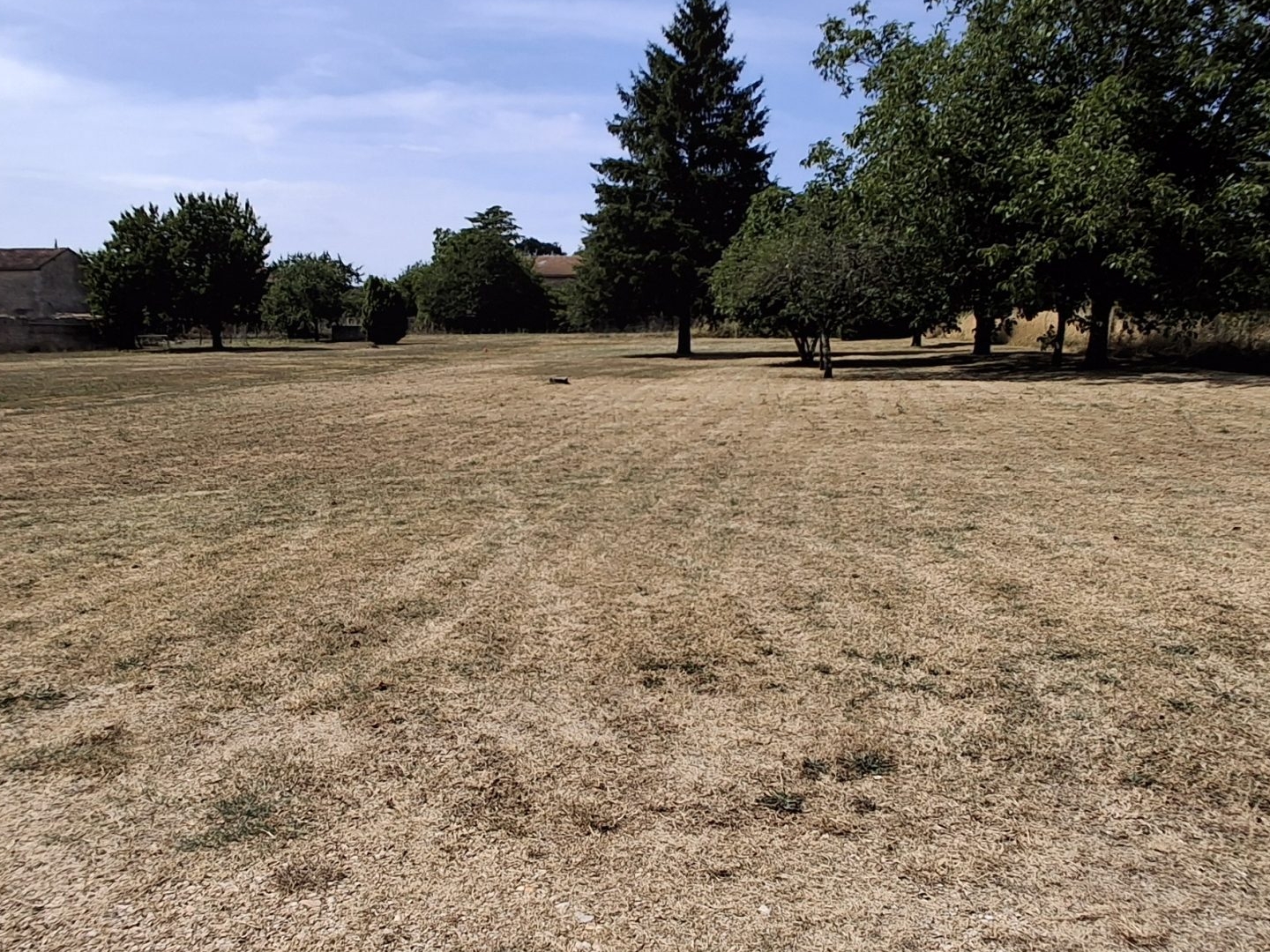 Terrain en individuel 902 m²