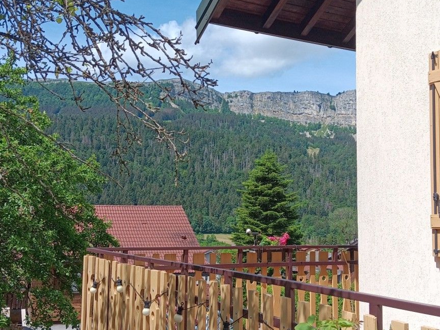 Maison à vendre - 8 pièces - 195m2 - Jougne (25370)