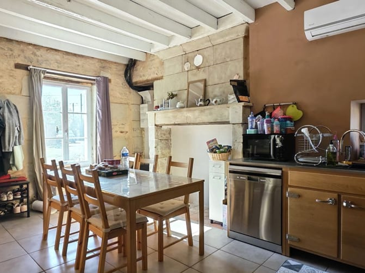 Maison à vendre - 4 pièces - 137m2 - Vézières (86120)