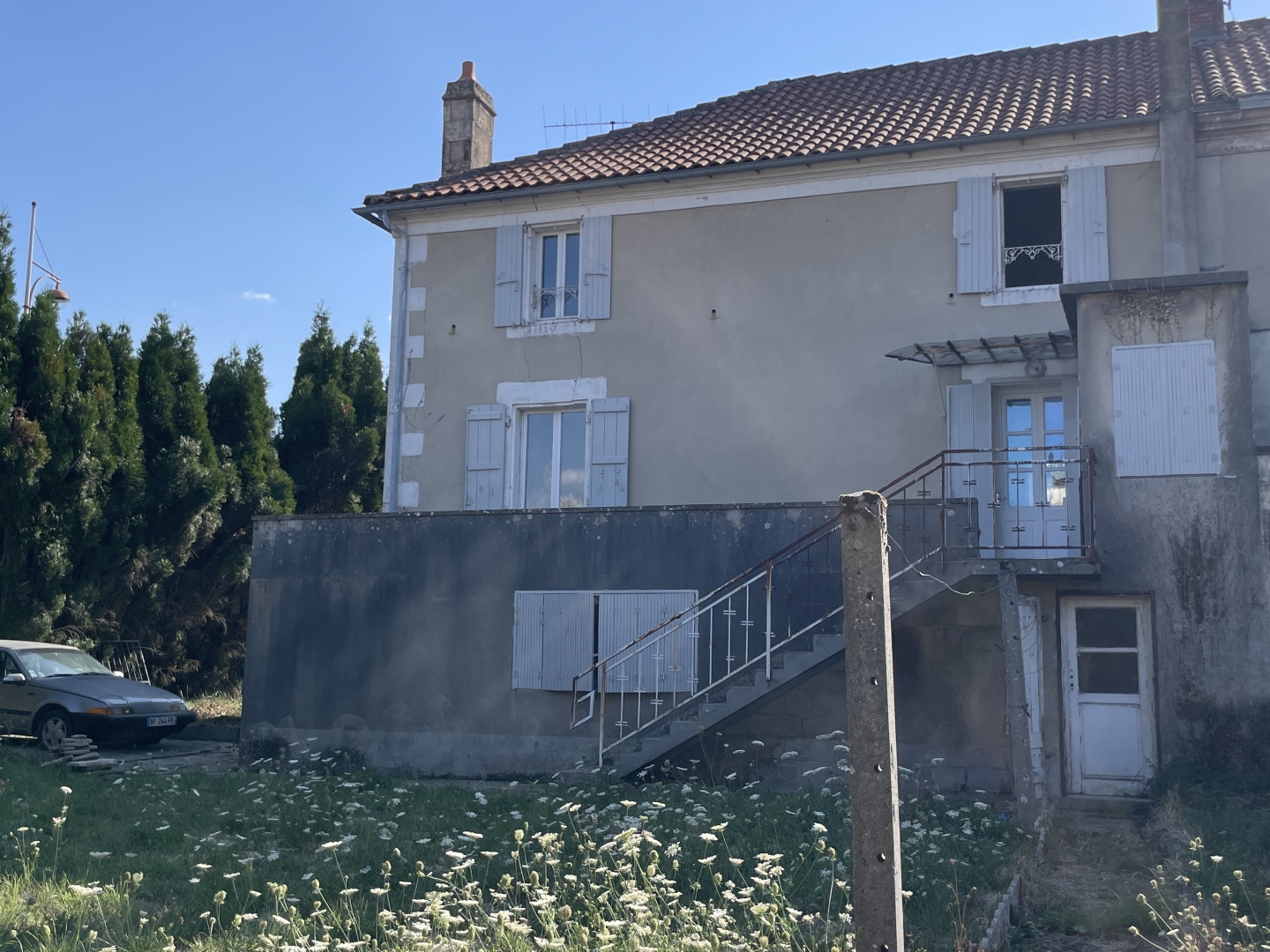 Maison à vendre - 6 pièces - 145m2 - Terres-De-Haute-C... (16270)