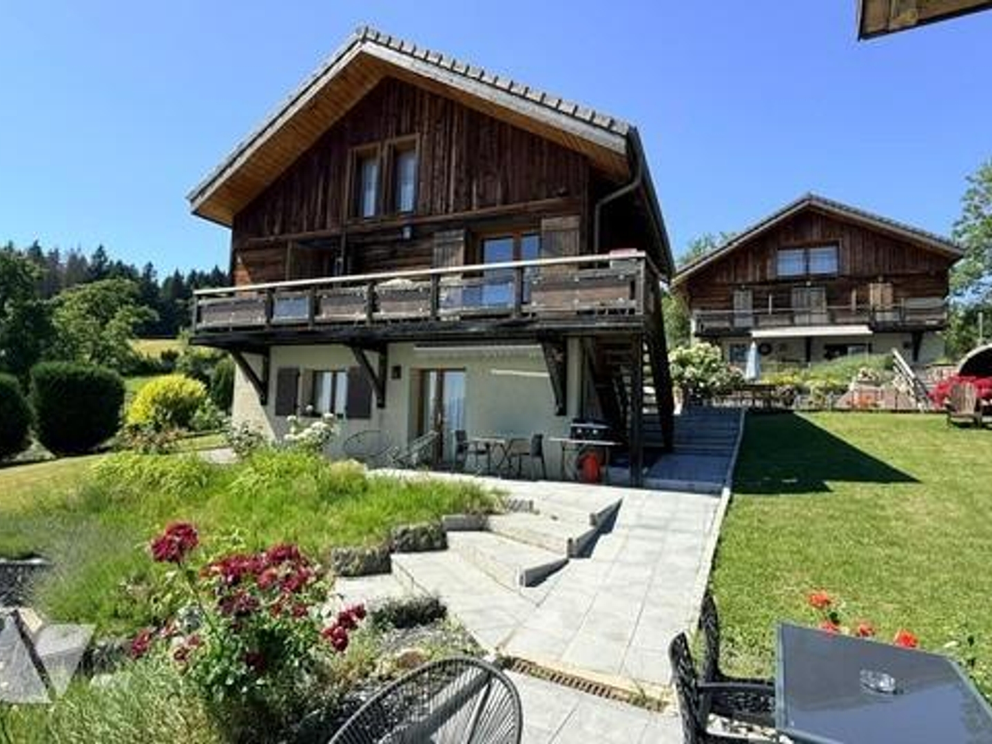 Maison à vendre - 18 pièces - 367m2 - Viuz-En-Sallaz (74250)