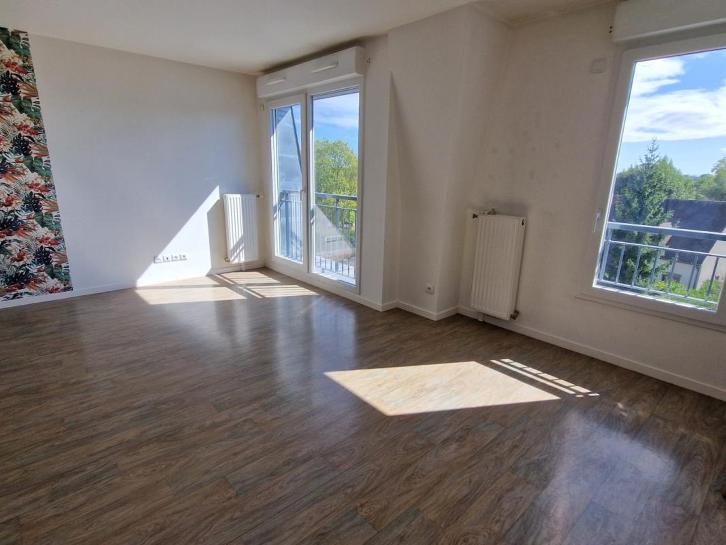 VILLECRESNES Appartement 1 pièce 34 m² Centre Ville