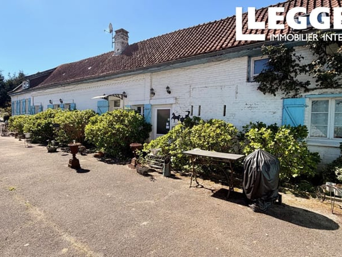 Immeuble à vendre - 20 pièces - 388m2 - Boufflers (80150)