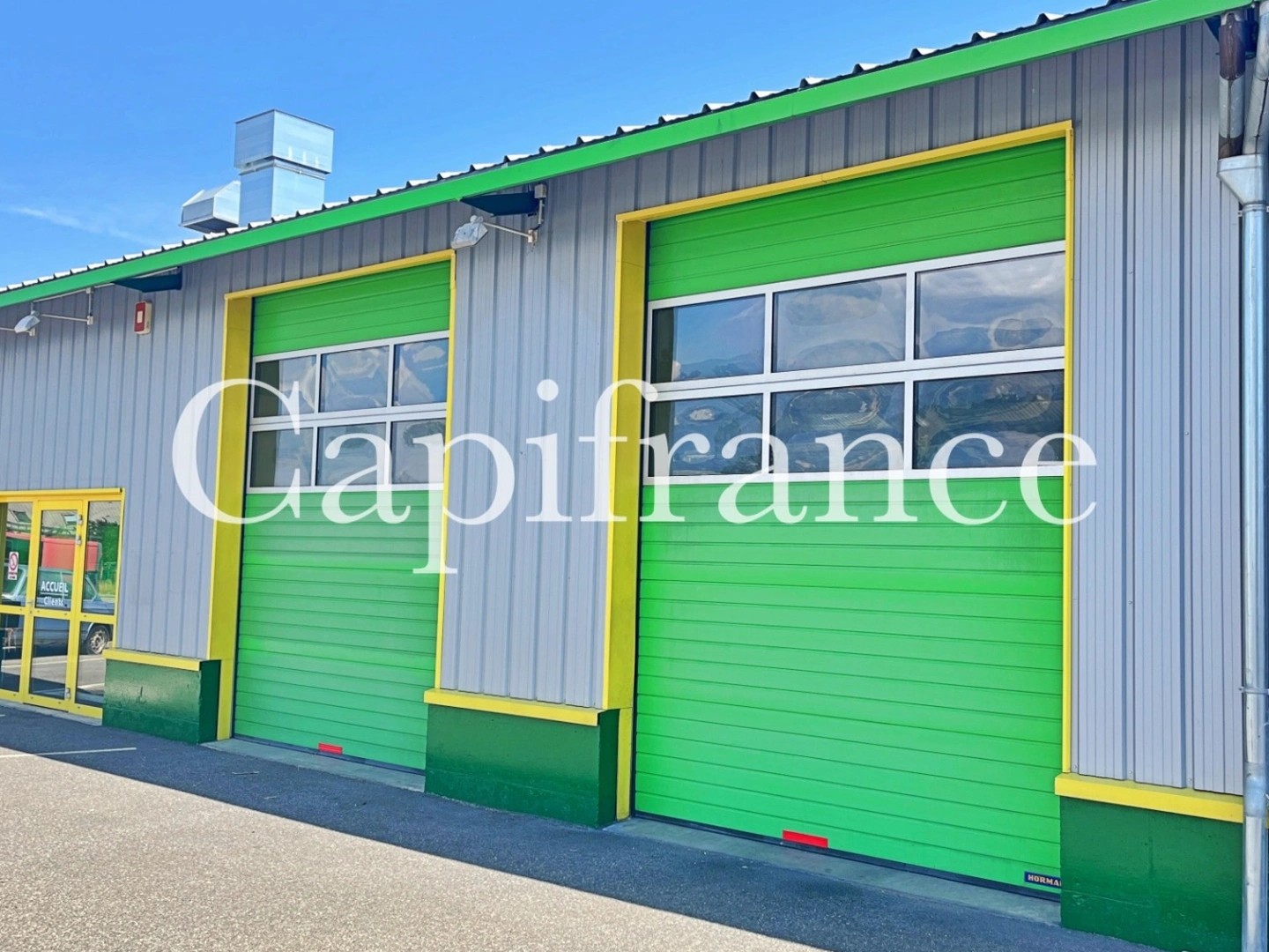 Commerce 3 pièces 218 m²