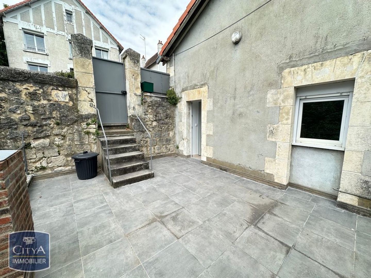 Immeuble à vendre - 109m2 - Poitiers (86000)