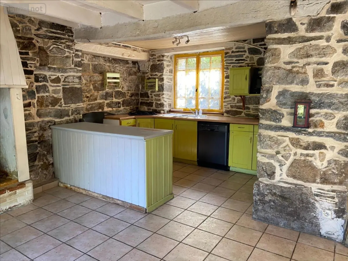 Maison à vendre - 6 pièces - 101m2 - Saint-Rivoal (29190)