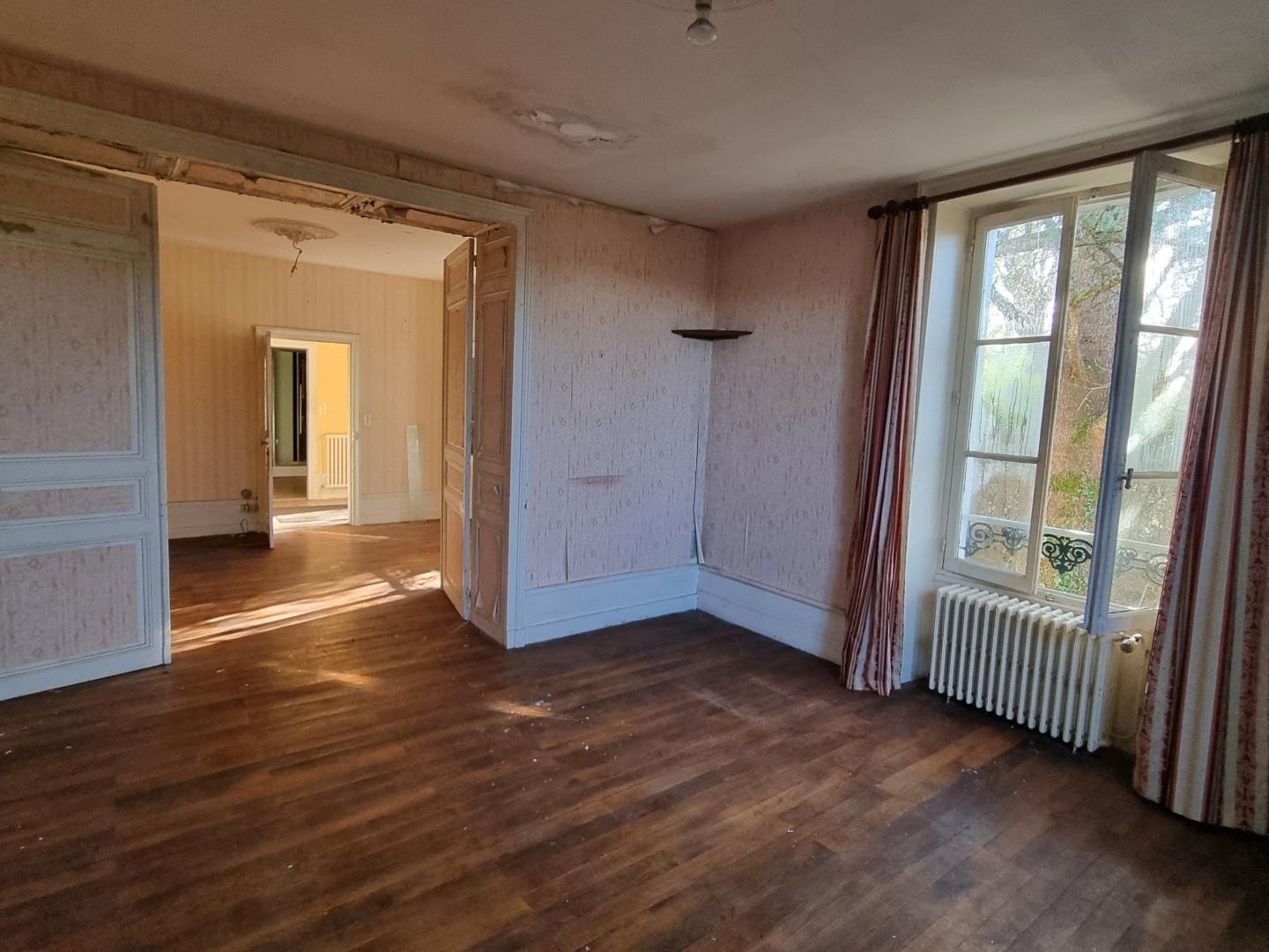 Maison à vendre - 7 pièces - 150m2 - Javerlhac-Et-La-C... (24300)
