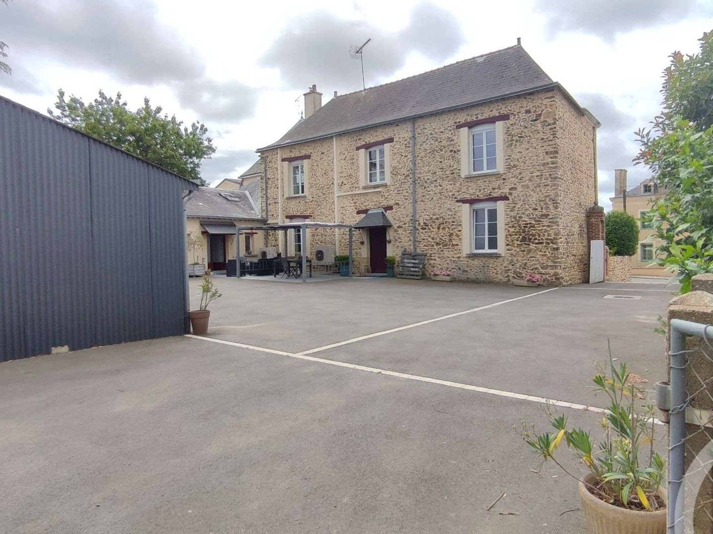 Maison 7 pièces 200 m²