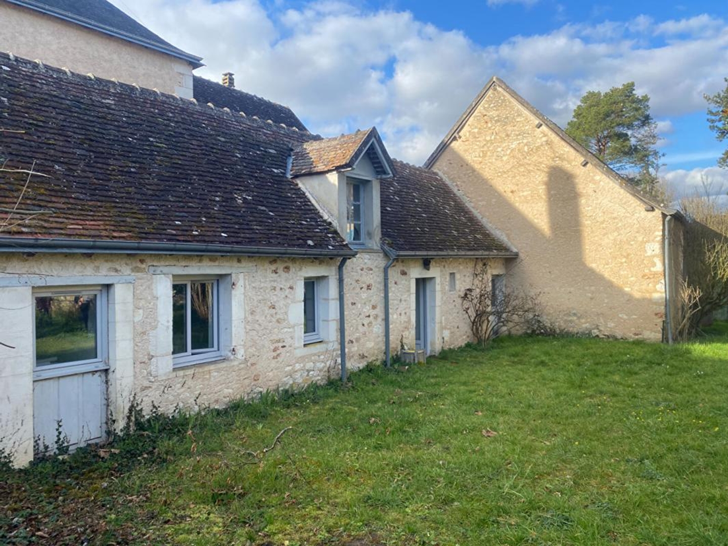 Maison à vendre - 7 pièces - 175m2 - Paulnay (36290)