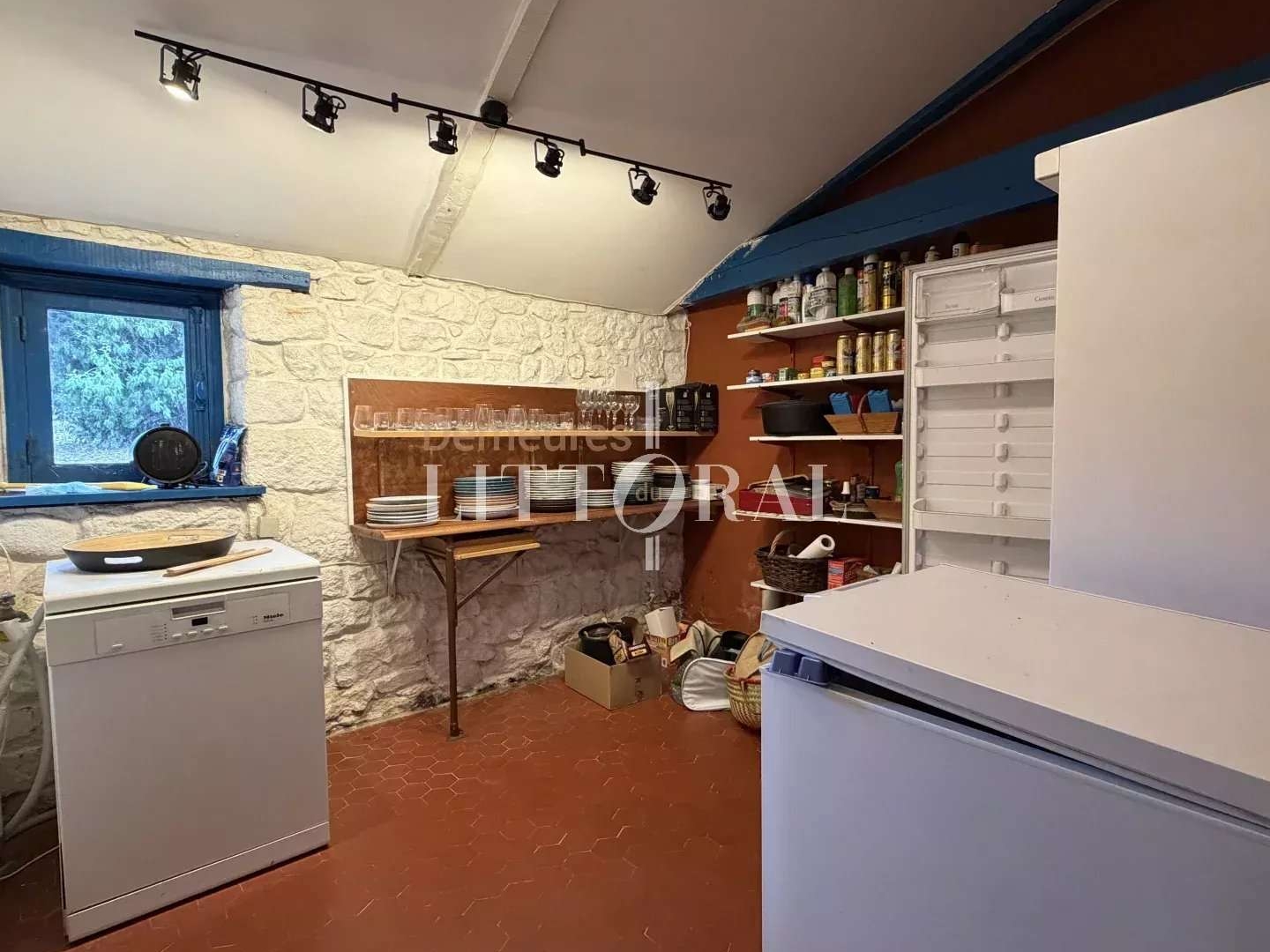 Maison 14 pièces 250 m²