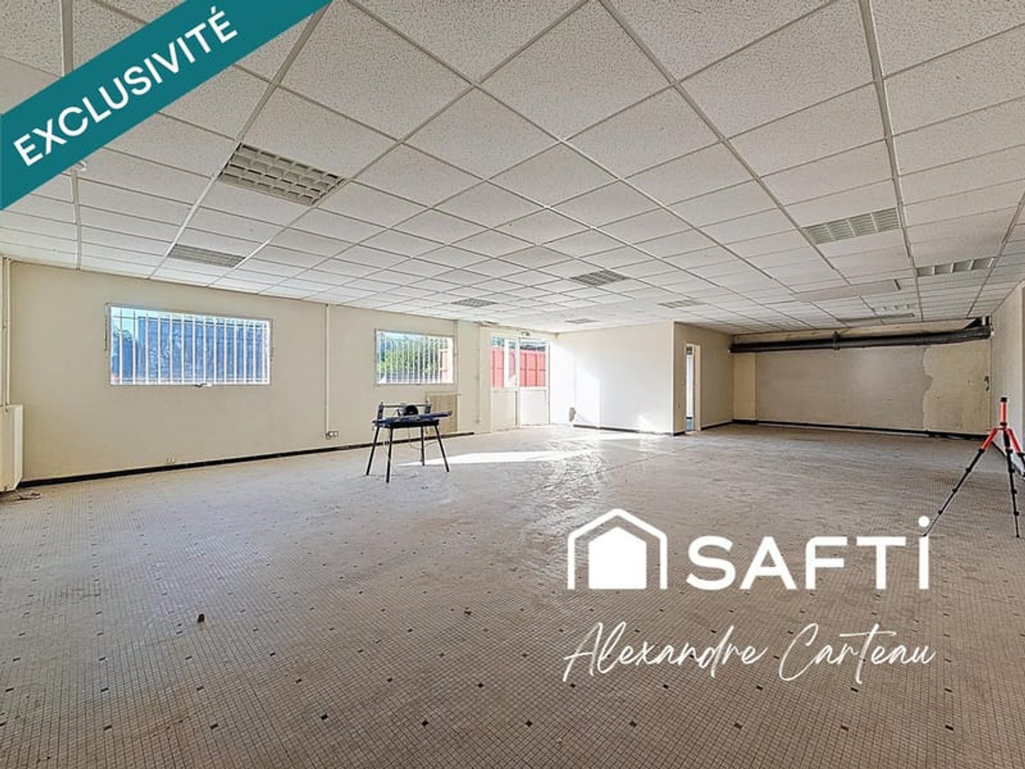 Bureaux 10 pièces 656 m²