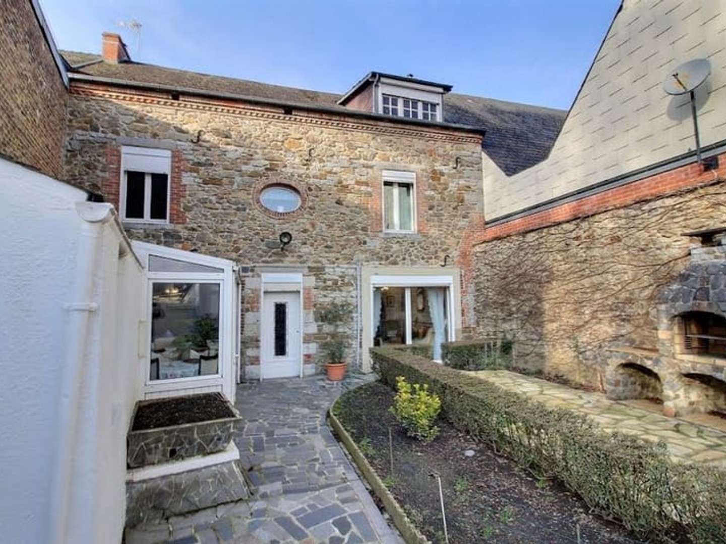 Maison 9 pièces 169 m²