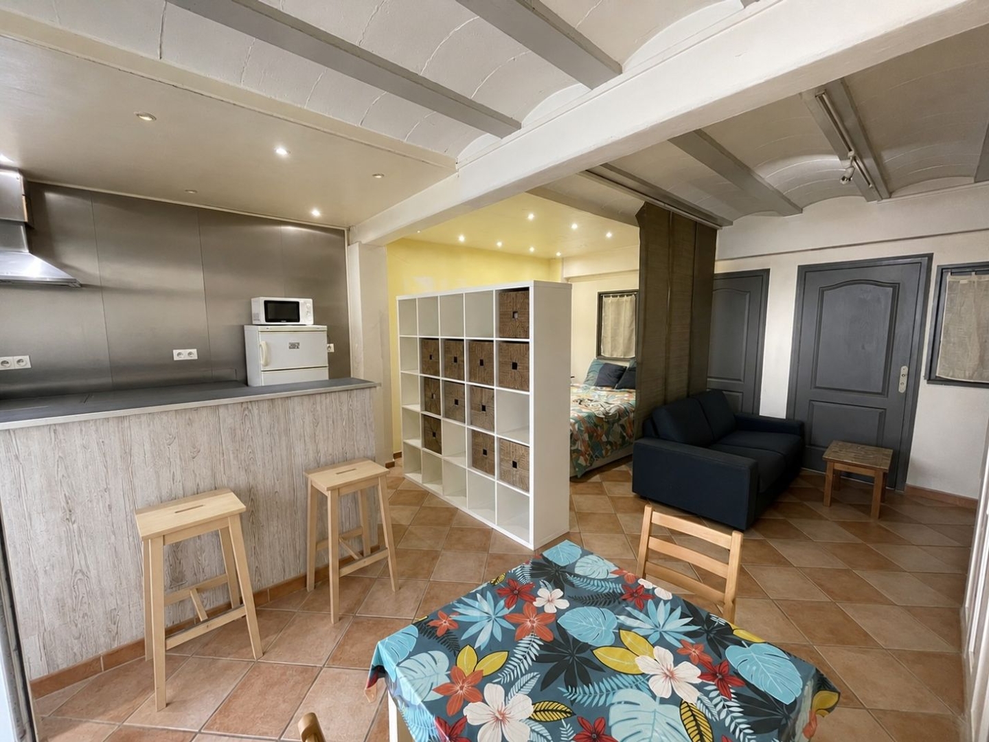 Studio rdc dans les remparts