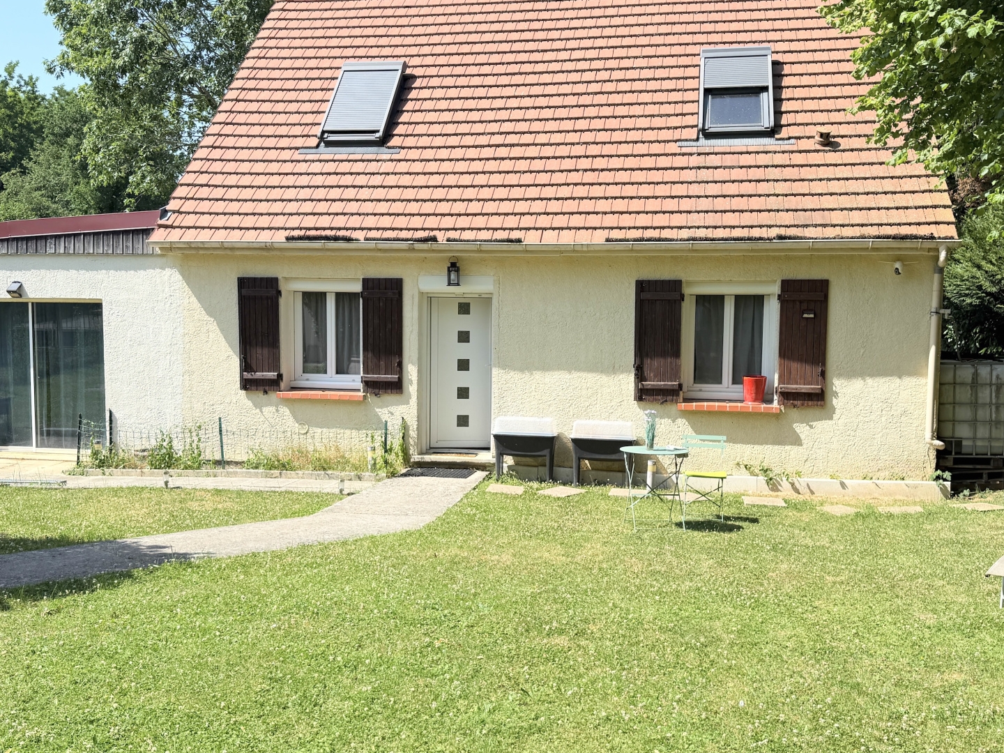 Maison 3 chambres et studio indépendant de 40m2