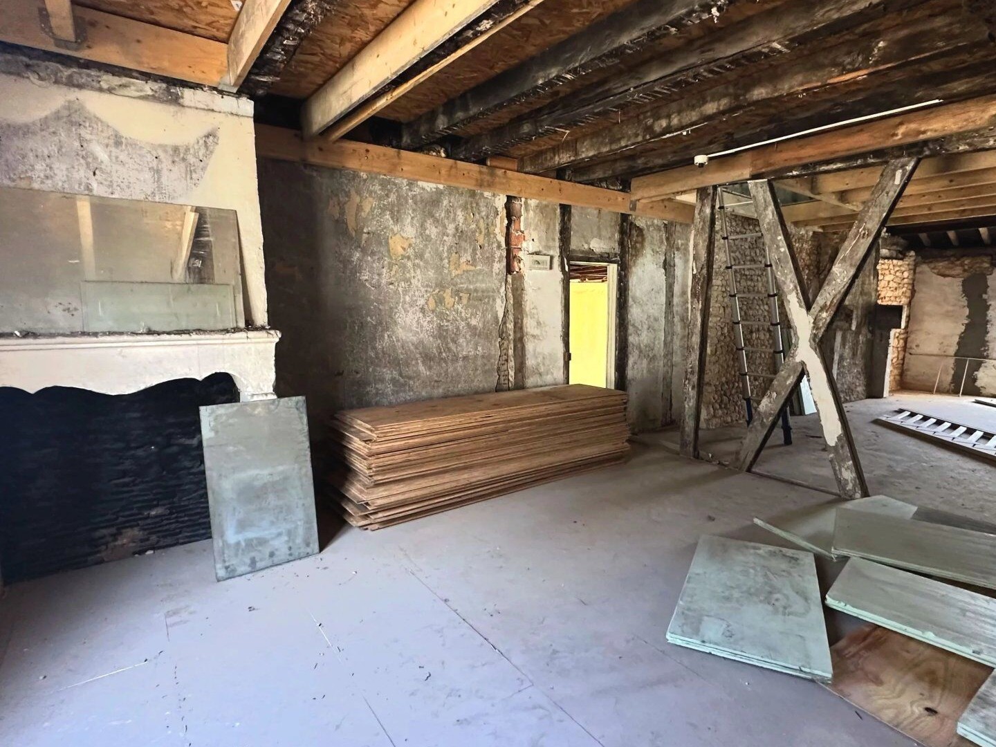 APPARTEMENT en DUPLEX de 128M² à AMENAGER