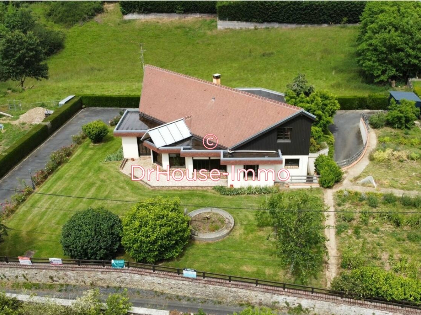 Maison à vendre - 6 pièces - 218m2 - Feuguerolles-Bully (14320)
