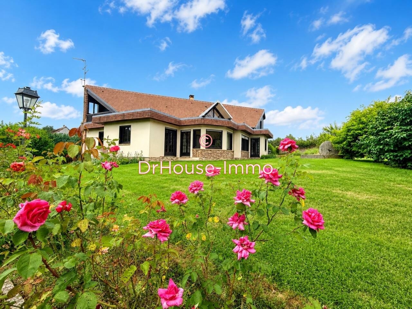 Maison à vendre - 6 pièces - 218m2 - Feuguerolles-Bully (14320)