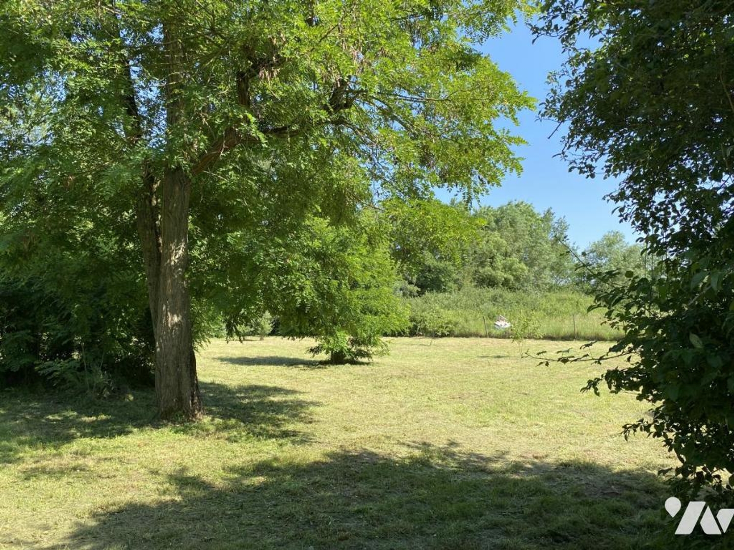 Terrain à vendre - 1752m2 - Juvardeil (49330)