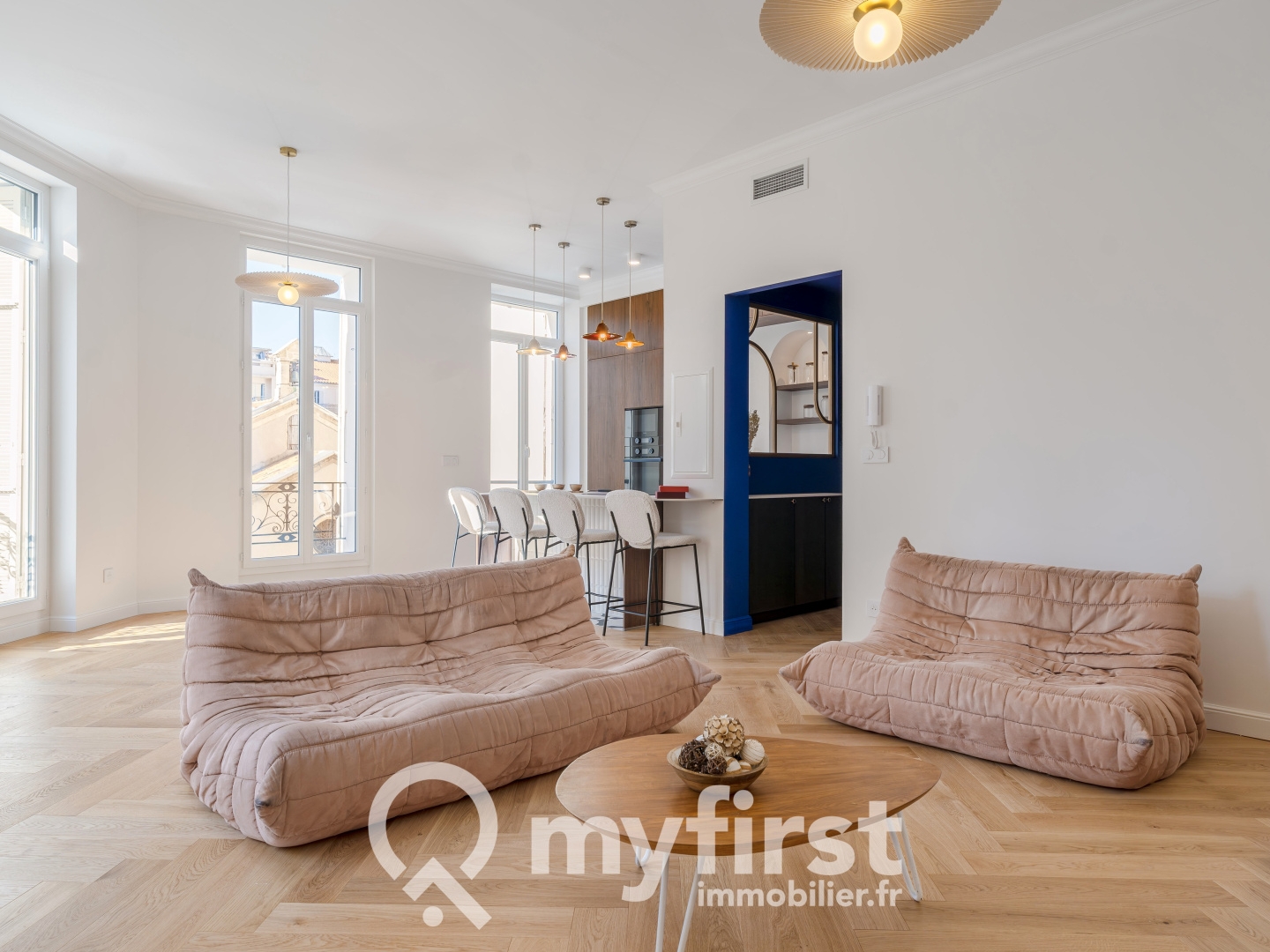 Haute-Ville de Toulon - Appartement haussmannien rénové, deux minutes de la Place de la Liberté