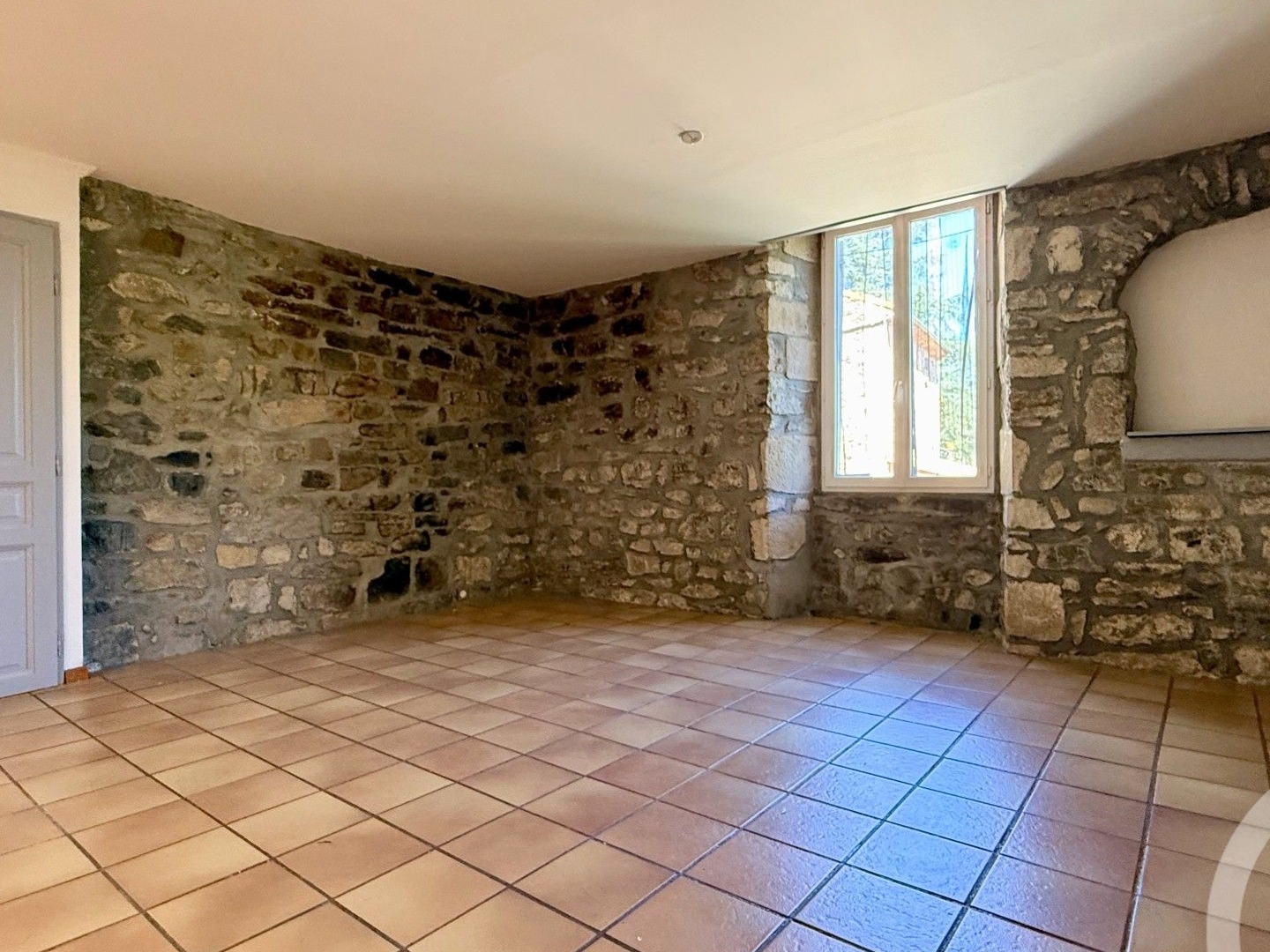 Appartement à vendre - 4 pièces - 72m2 - Saint-Privat (07200)