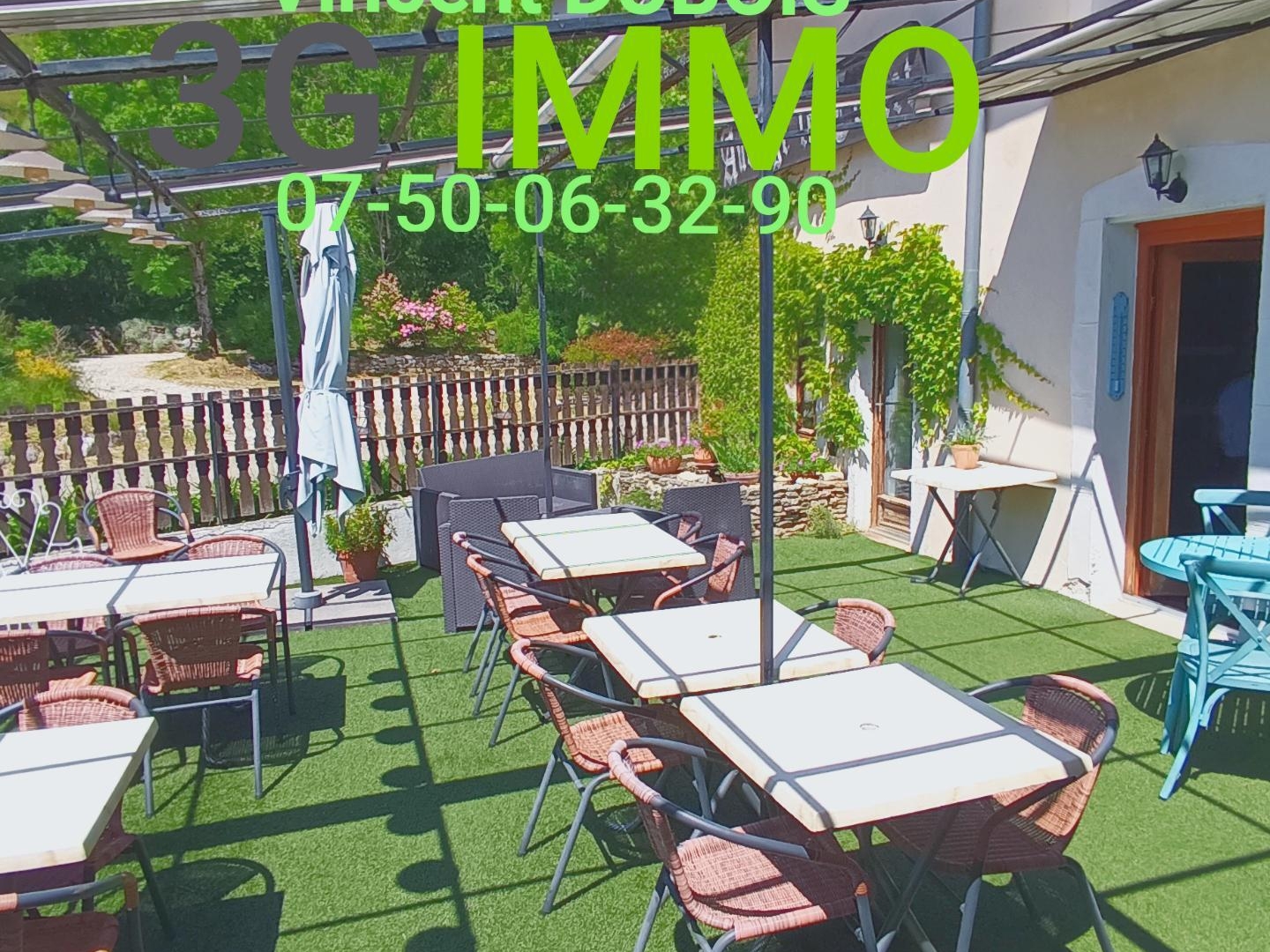 Locaux à vendre - 12 pièces - 600m2 - Saint-Agnan-En-Ve... (26420)