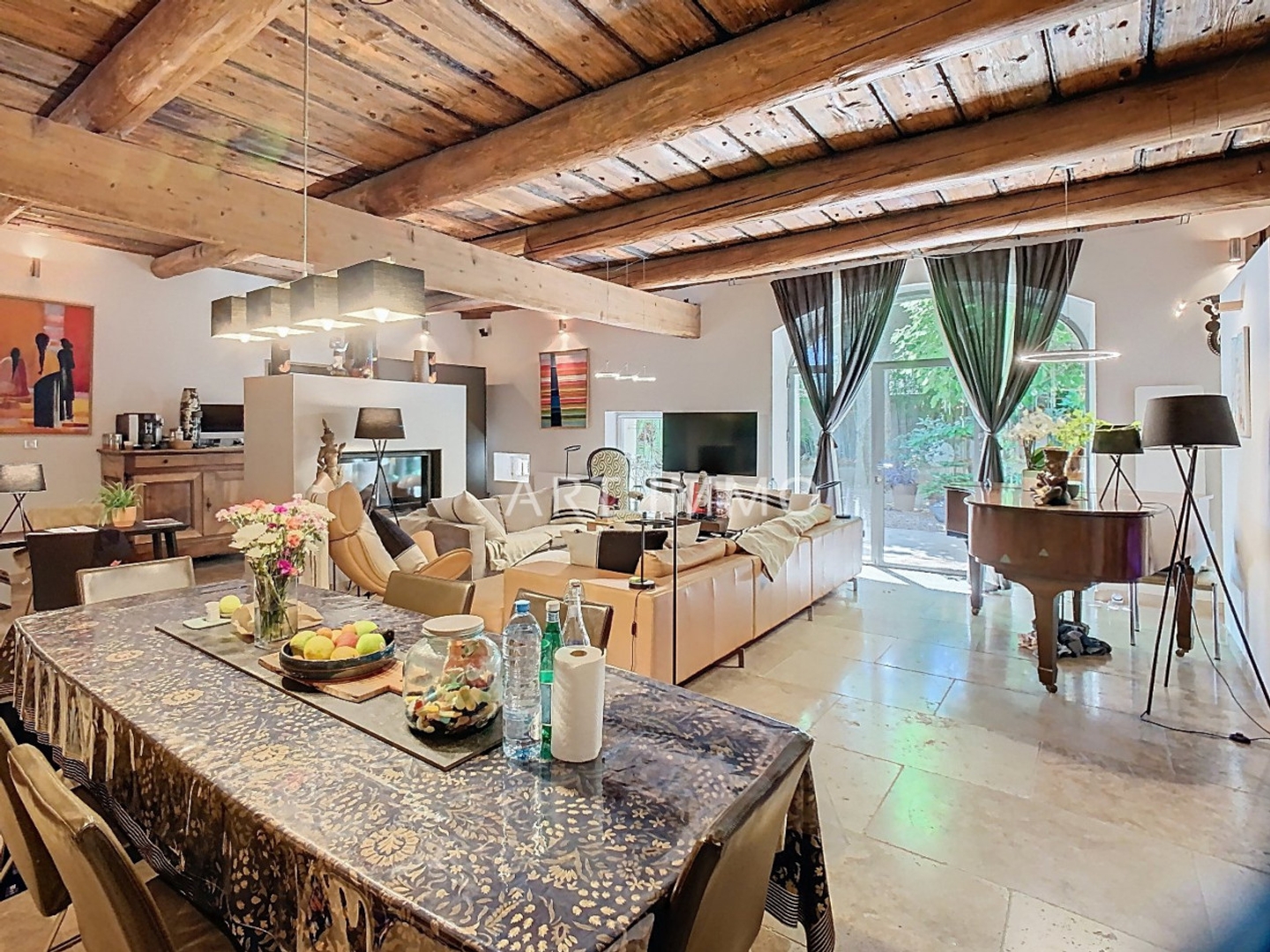 Maison à vendre - 4 pièces - 142m2 - Caumont-Sur-Durance (84510)