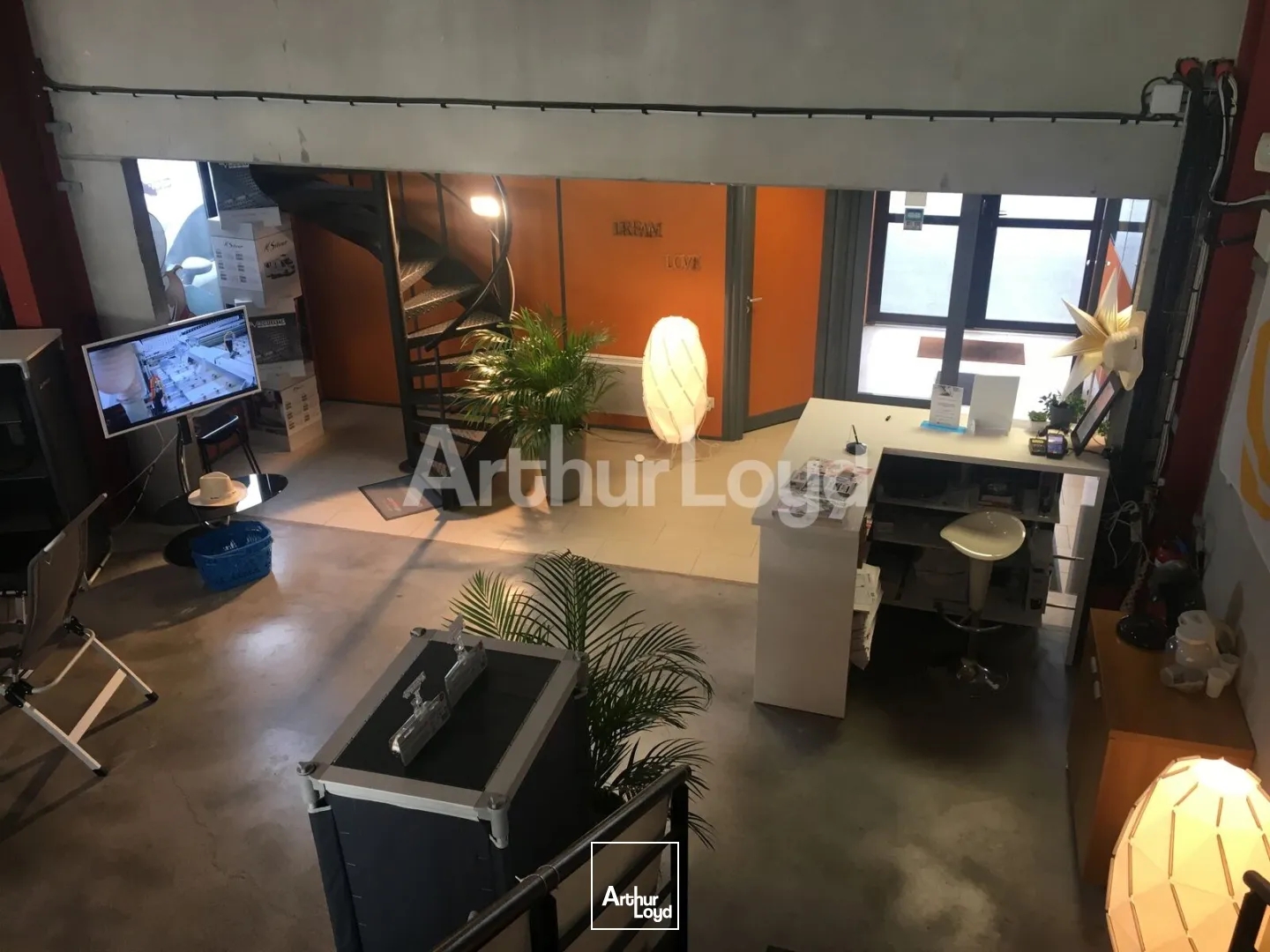 Locaux à vendre - 760m2 - Sailly-Sur-La-Lys (62840)