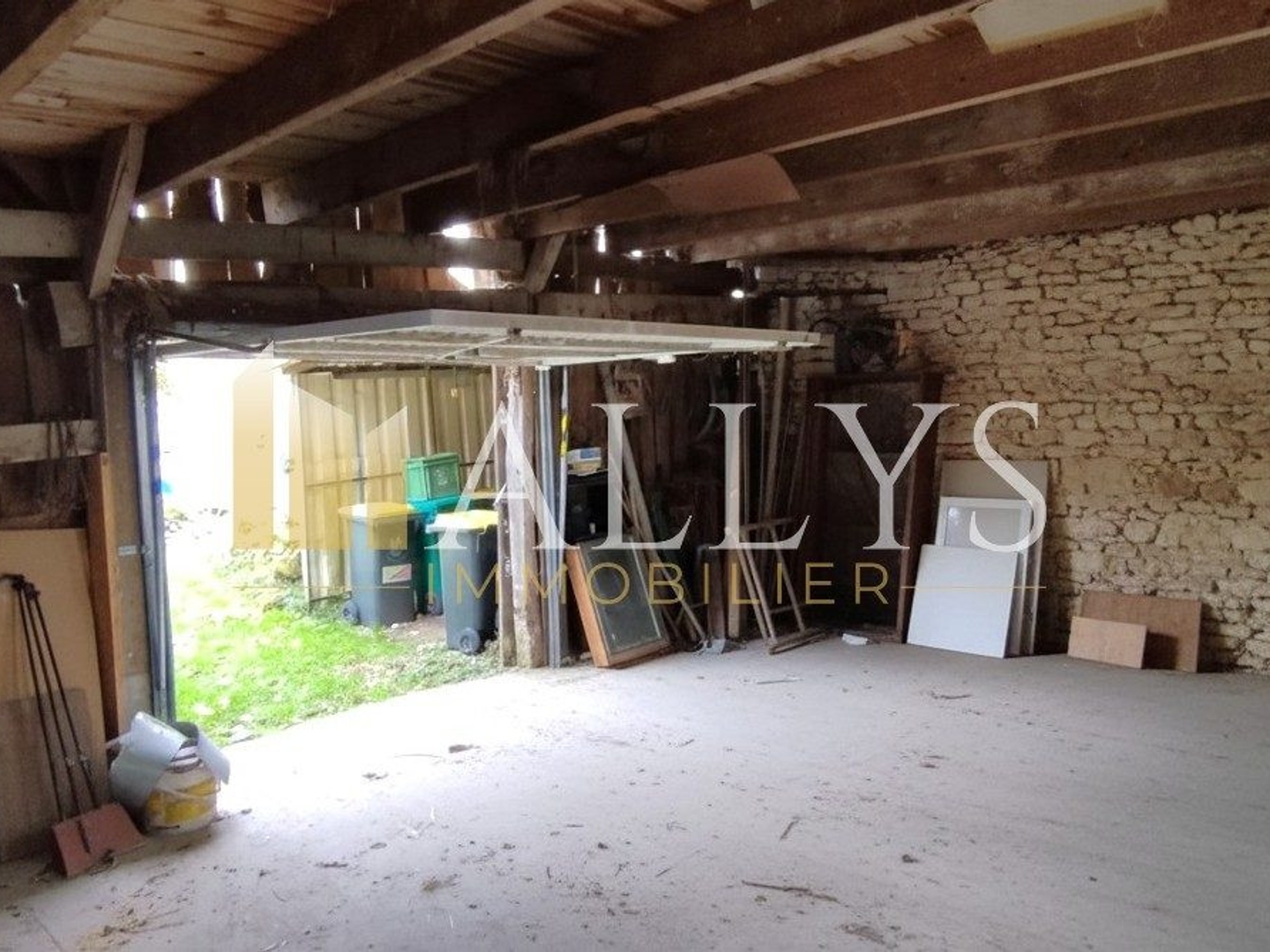 Maison à vendre - 2 pièces - 75m2 - Chaumont-En-Vexin (60240)