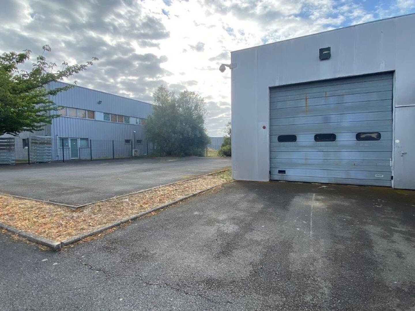Locaux à vendre - 523m2 - Blanquefort (33290)