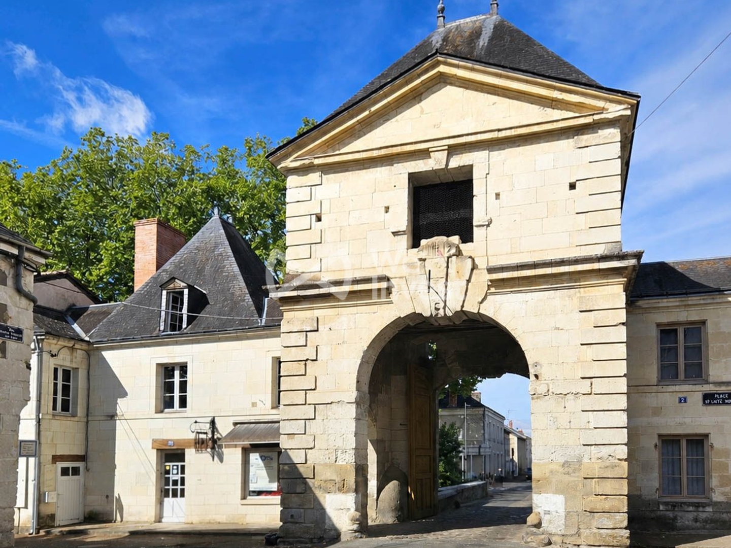 Locaux à vendre - 150m2 - Richelieu (37120)