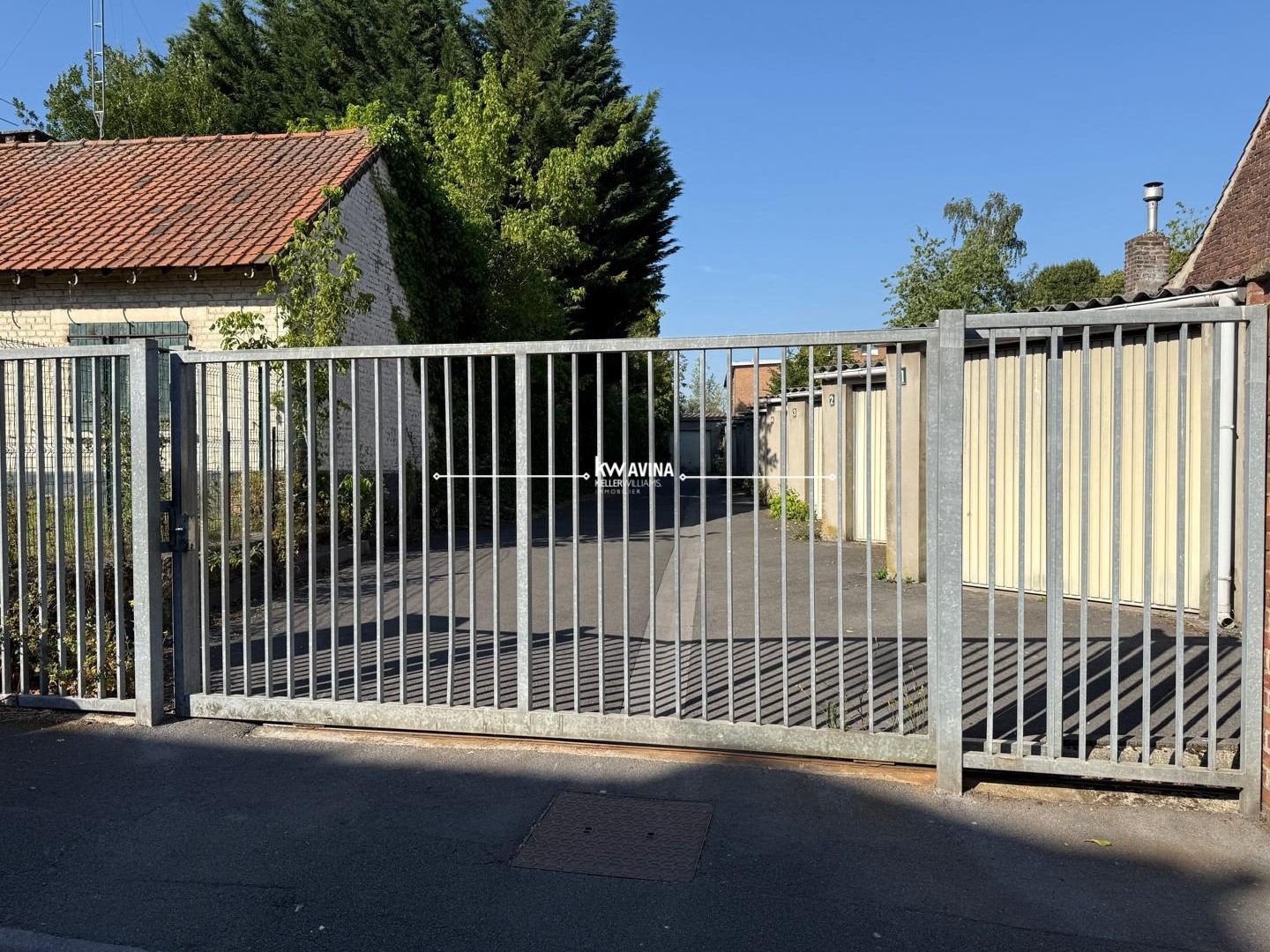 Parking / garage / box à vendre - Roubaix (59100)