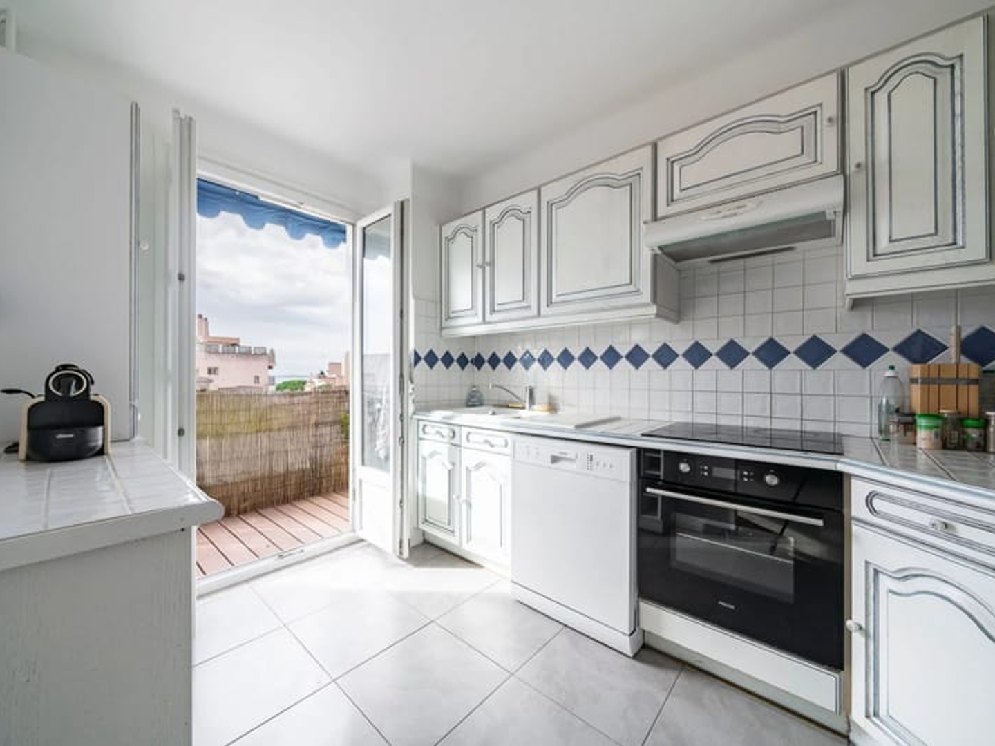 Appartement à vendre - 4 pièces - 83m2 - Antibes (06160)