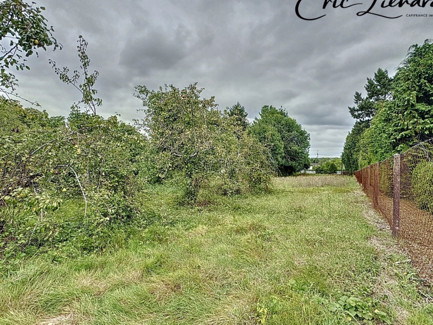 Terrain à vendre - 2106m2 - Saint-Maixent-L'é... (79400)