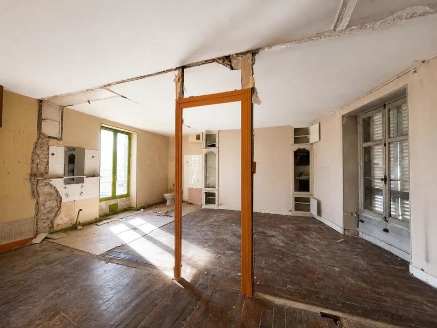 Immeuble à vendre - 9 pièces - 254m2 - Orléans (45000)