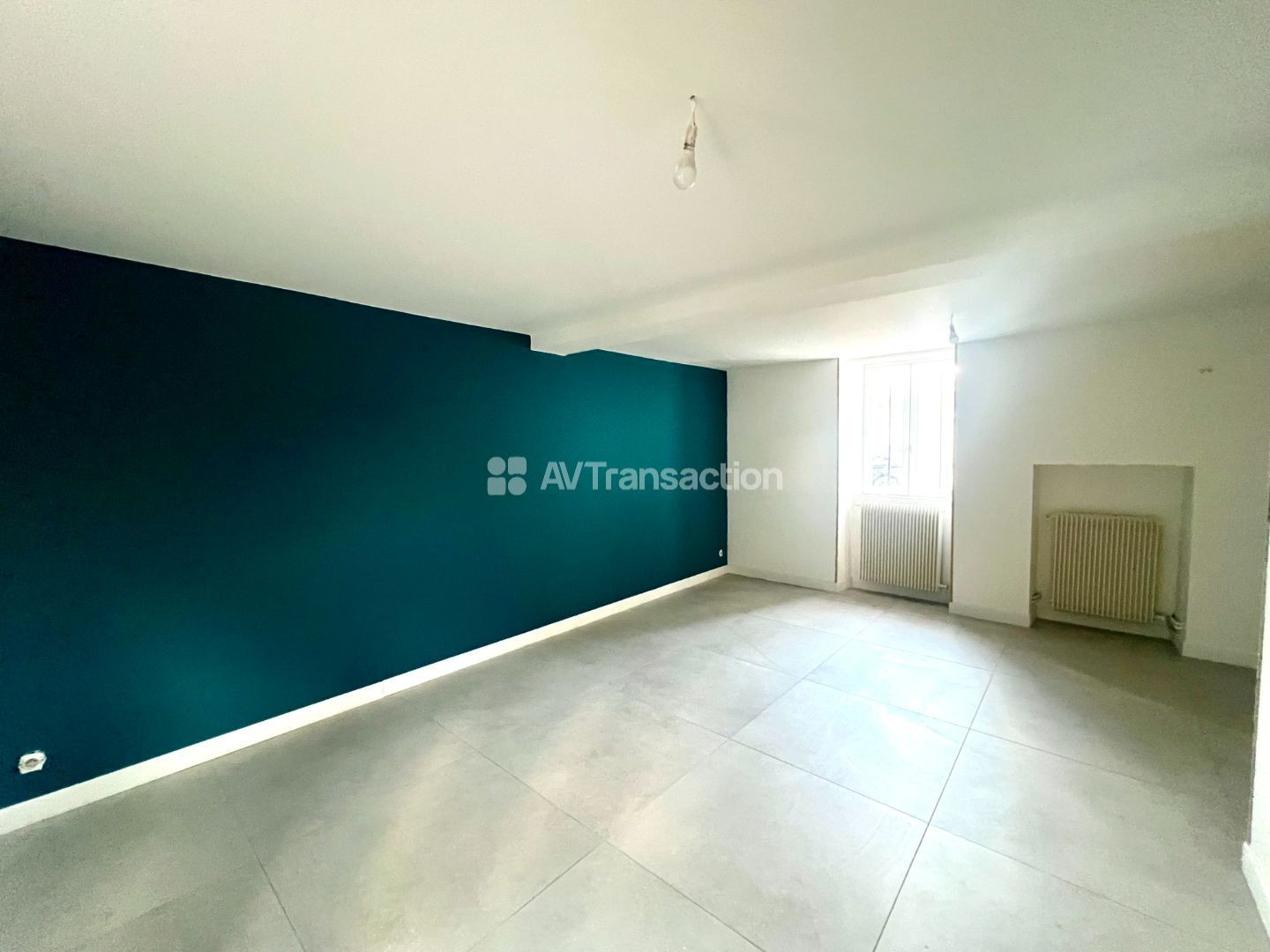 Maison à vendre - 6 pièces - 150m2 - Peyrieu (01300)