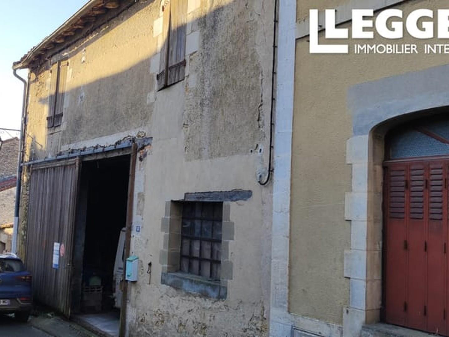 Garage avec CUb pour projet de transformation en espace habitable